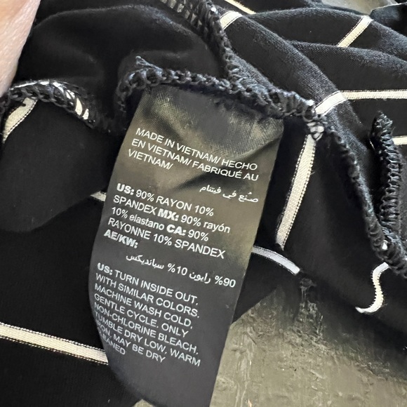 WHBM Maxi Dress Sz small. Deep side split with snaps - Picture 6 of 6